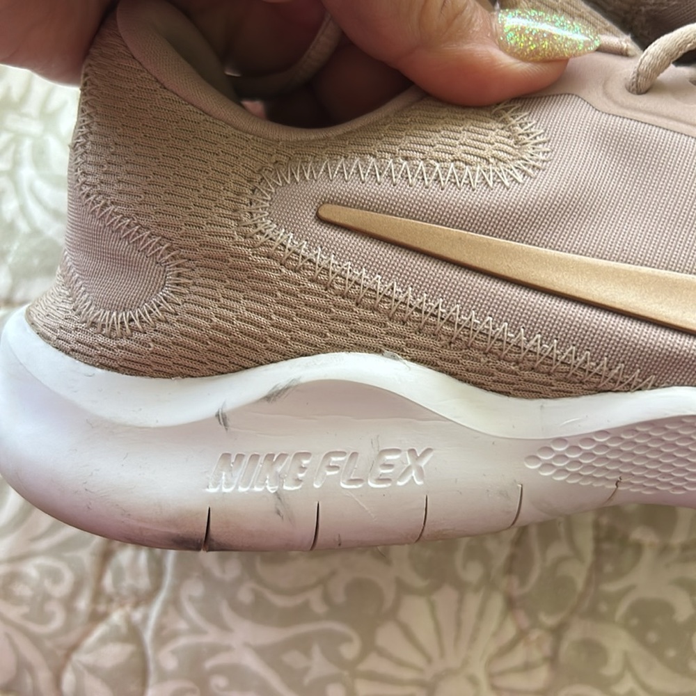 Nike flex for women’s sneakers - Picture 5 of 5